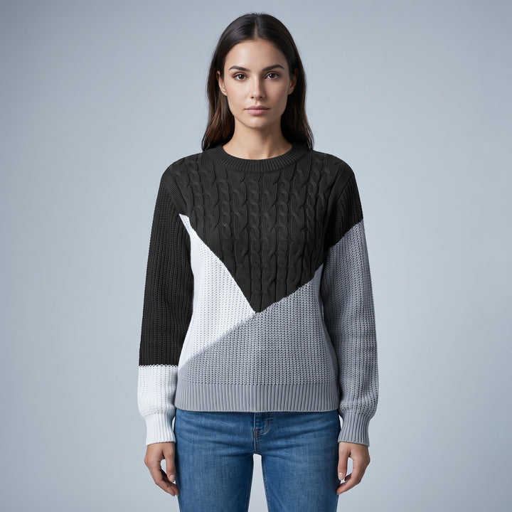 Rita — Zweifarbiger Strickpullover für Damen mit Zopfmuster und Rundhals, Das Modehaus Luzern
