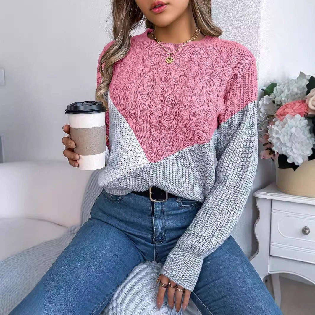 Rita — Zweifarbiger Strickpullover für Damen mit Zopfmuster und Rundhals, Das Modehaus Luzern