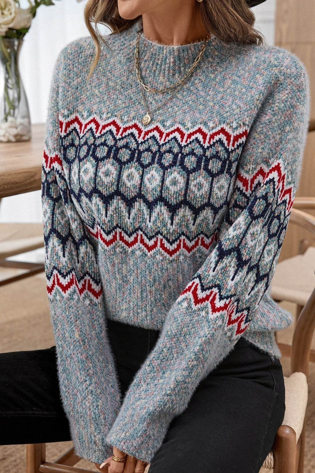 Sara — Gemusterter Strickpullover für Damen mit Rundhals und Bündchen, Das Modehaus Luzern