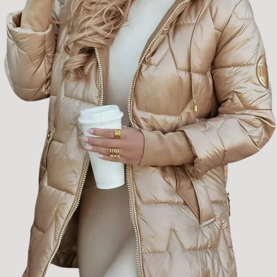 Seline — Daunenjacke für Damen mit Kapuze und durchgehendem Reissverschluss, Das Modehaus Luzern