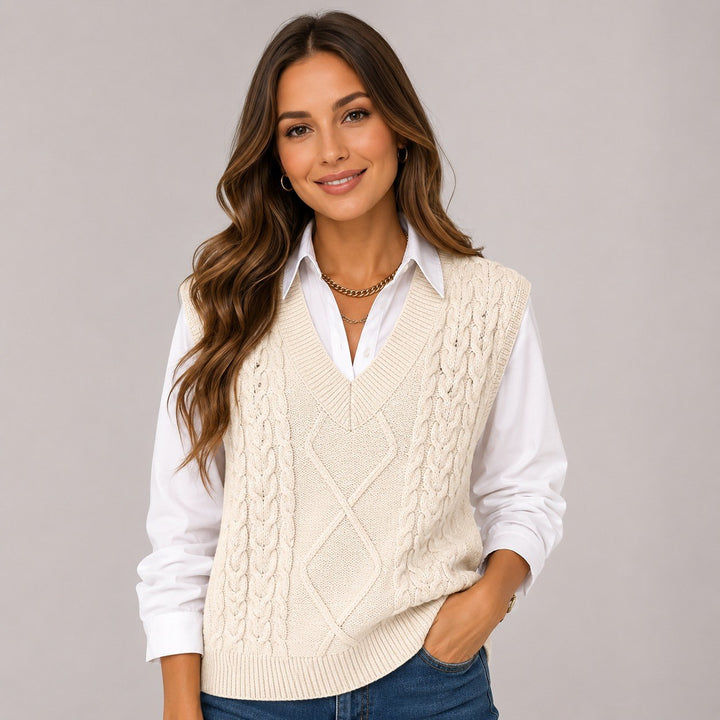Selma — Weicher ärmelloser Pullunder für Damen aus Rippstrick, Das Modehaus Luzern