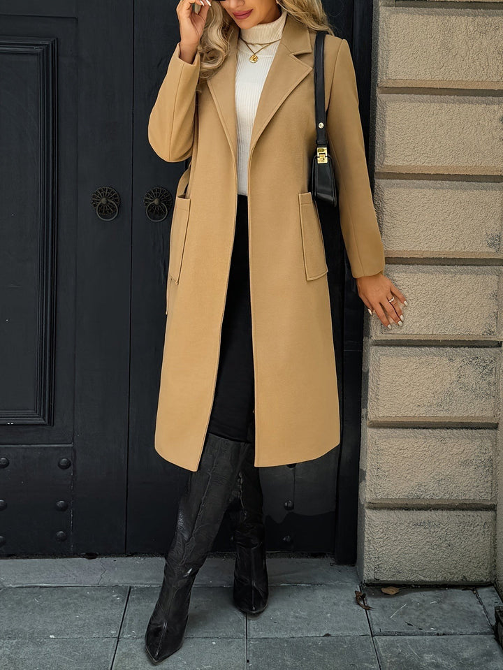 Tamara — Warmer langer taillierter Wintermantel mit Gürtel für Damen, Das Modehaus Luzern
