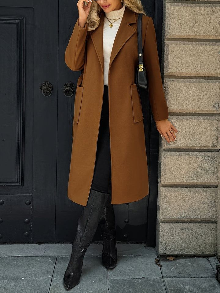 Tamara — Warmer langer taillierter Wintermantel mit Gürtel für Damen, Das Modehaus Luzern