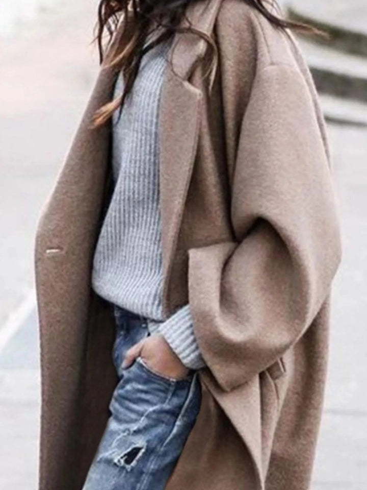 Theresa — Klassischer Oversize Wintermantel aus Wollmischung für Damen, Das Modehaus Luzern