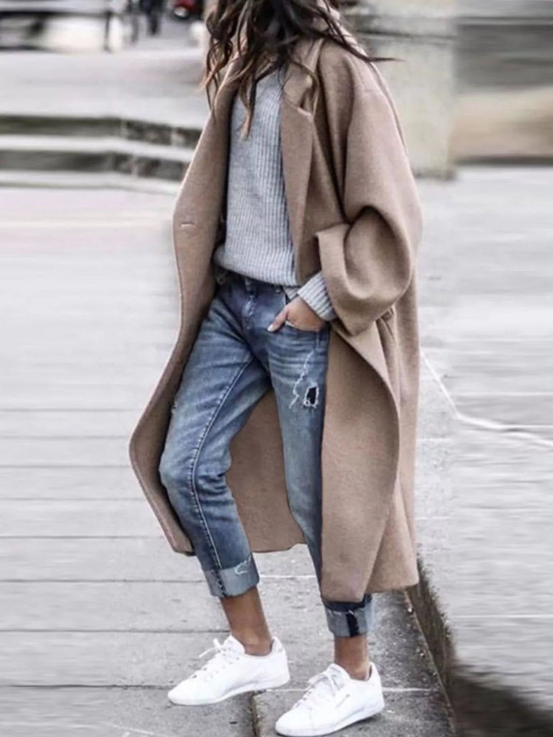 Theresa — Klassischer Oversize Wintermantel aus Wollmischung für Damen, Das Modehaus Luzern