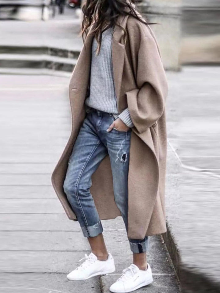 Theresa — Klassischer Oversize Wintermantel aus Wollmischung für Damen, Das Modehaus Luzern