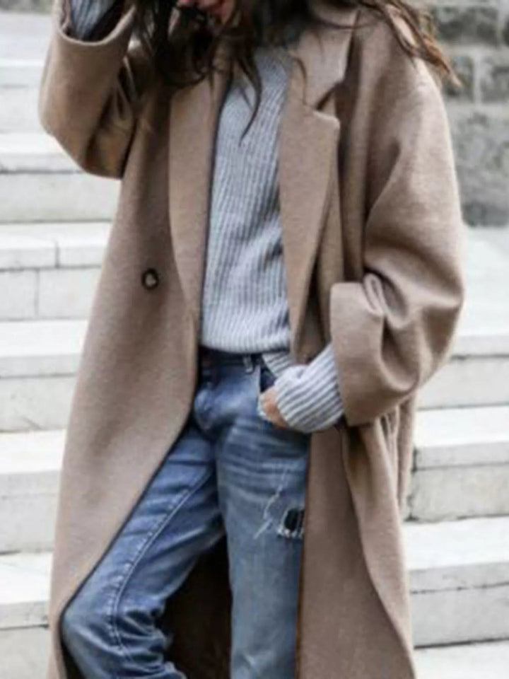 Theresa — Klassischer Oversize Wintermantel aus Wollmischung für Damen, Das Modehaus Luzern