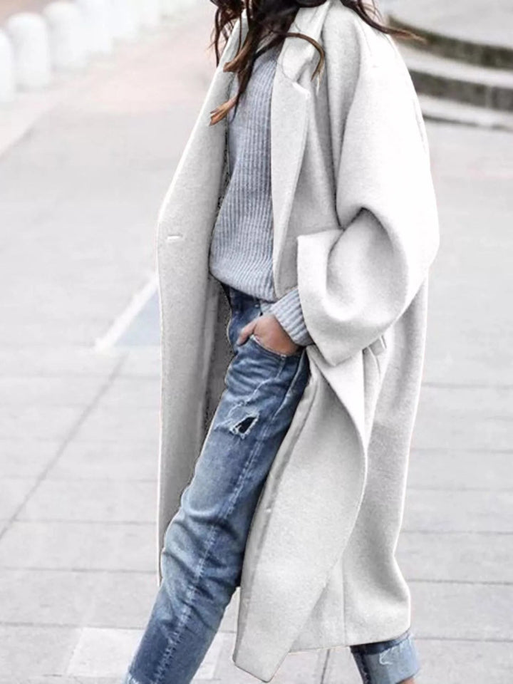 Theresa — Klassischer Oversize Wintermantel aus Wollmischung für Damen, Das Modehaus Luzern